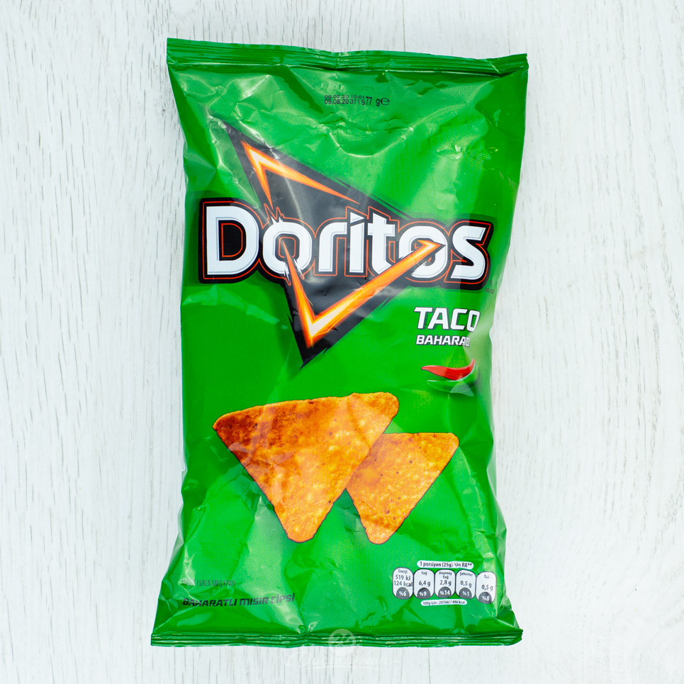 Чипсы Doritos кукурузные со вкусом зеленый перец 77 гр м/у