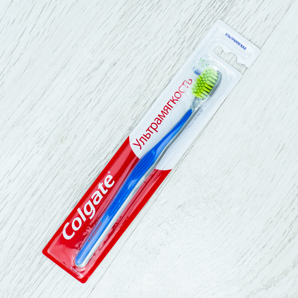 Щетка зубная Colgate Ultra Soft