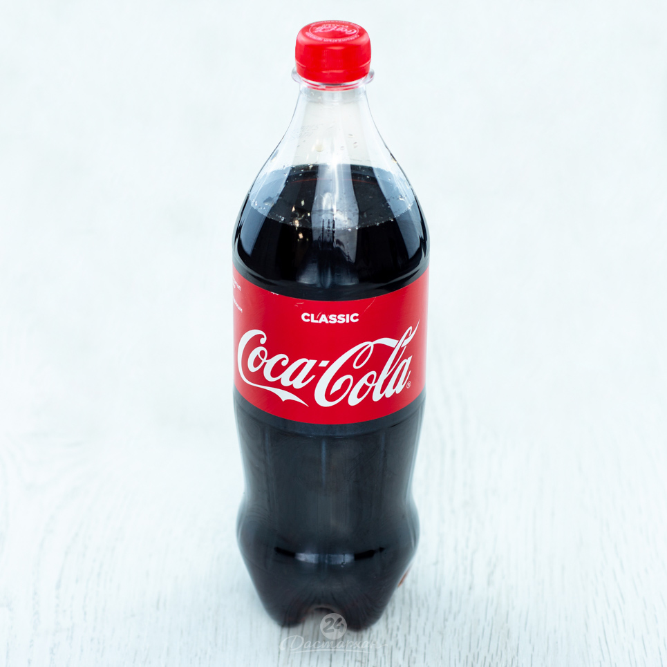 Напиток Coca-Cola с газом п/б 1л
