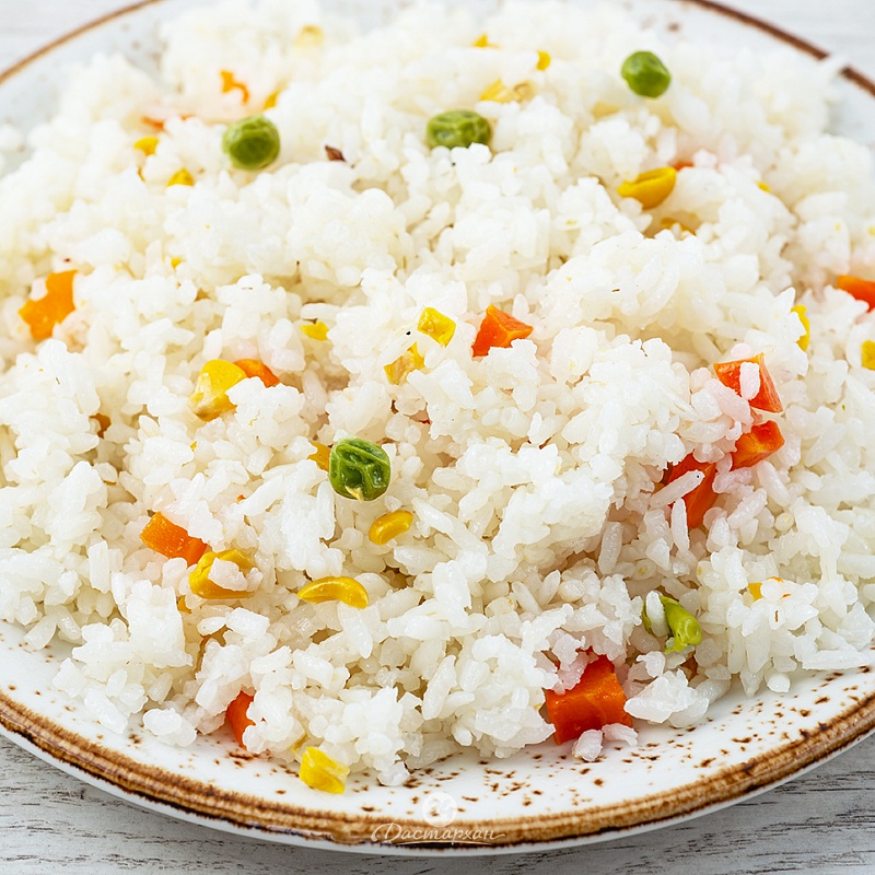 Рис припущенный с овощами 1/300