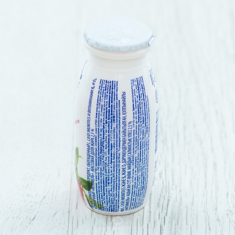 Йогурт питьевой Danone Actimel клубника 2,5% 8*100г
