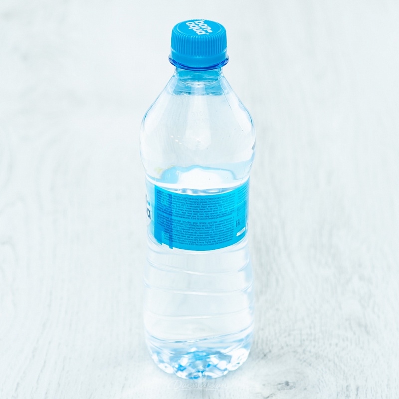Вода Bonaqua питьевая столовая б/газа п/б 0,5л