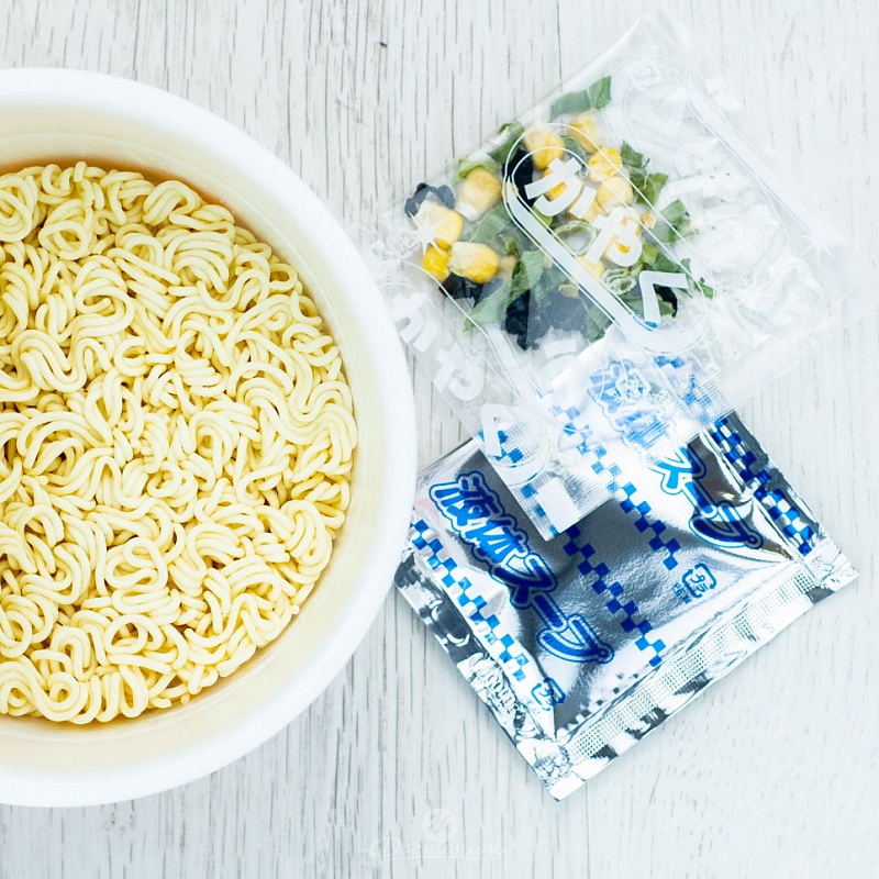 Лапша быстрого приготовления Daikoku Noodles Salt Chicken Soup Ramen Чашка 95г